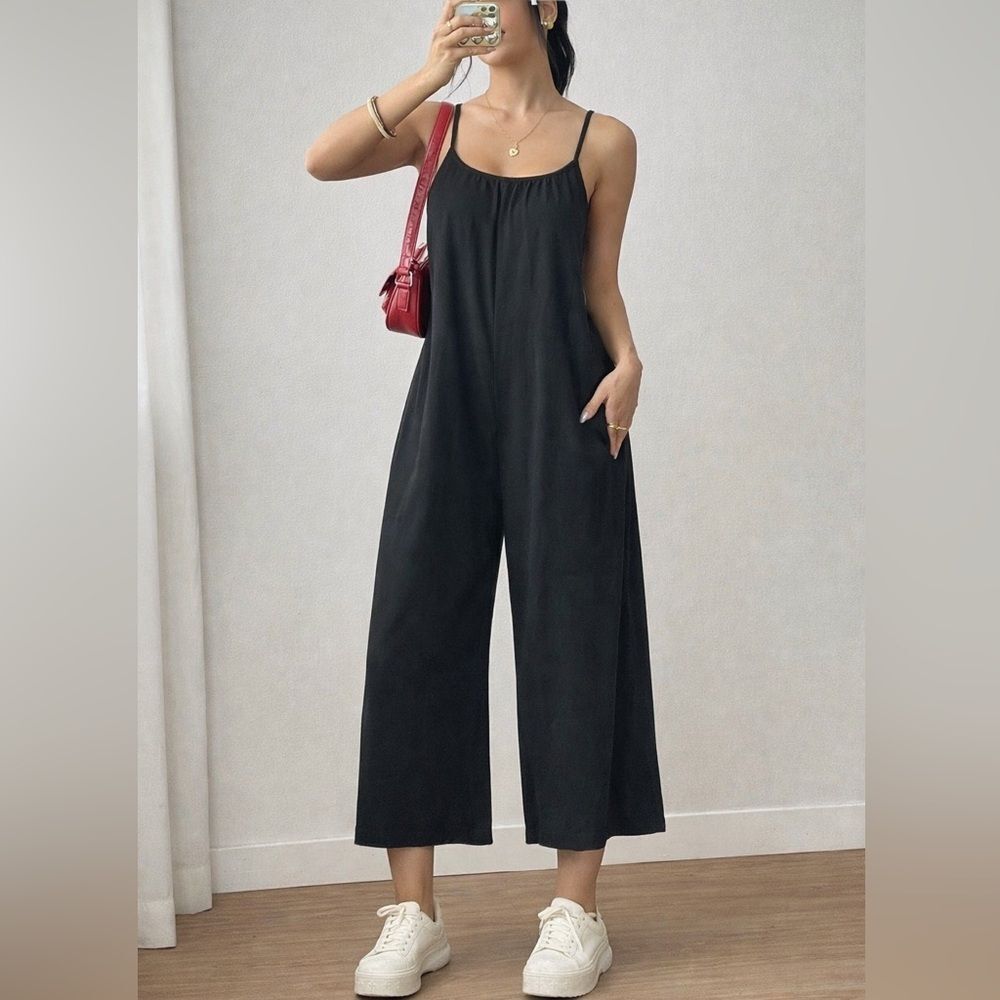 Loos Fit Solid Black Jumpsuit / Romper Adjustable Spaghetti Straps Size S
